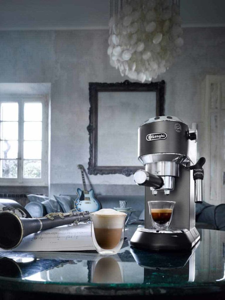 تصميم عصري ماكينة قهوة ديلونجي